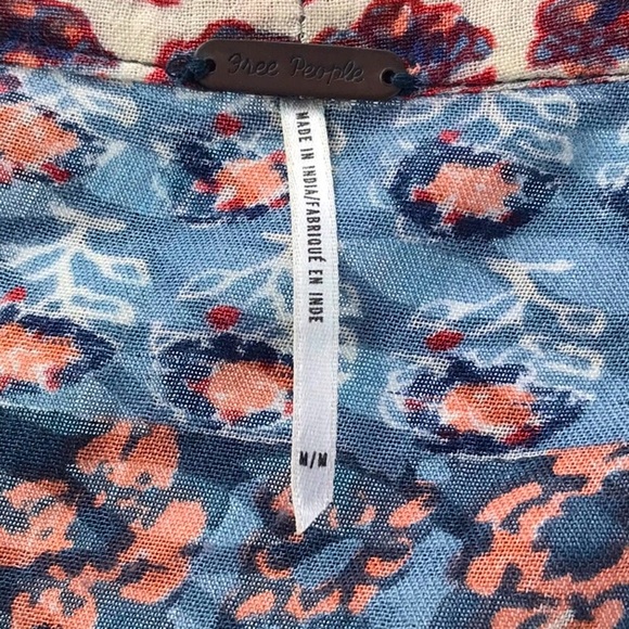 Free People Caravan Patchwork Printed Button Front Rayon Blouse Size Medium - Picture 10 of 15